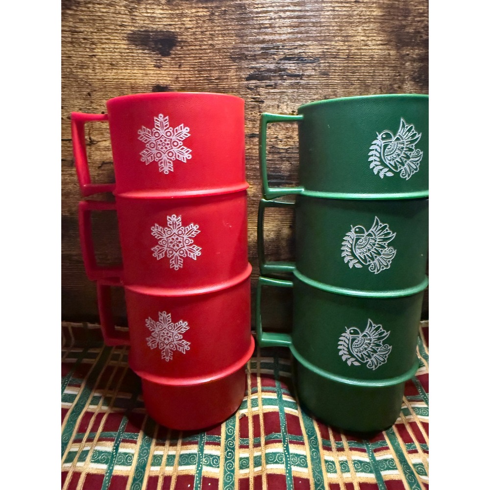 Vintage Tupperware Stacking Mugs Set of 6 Holiday Red Green Snowflake Bird 1312